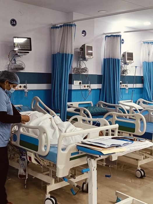 Bedside monitoring in the ward